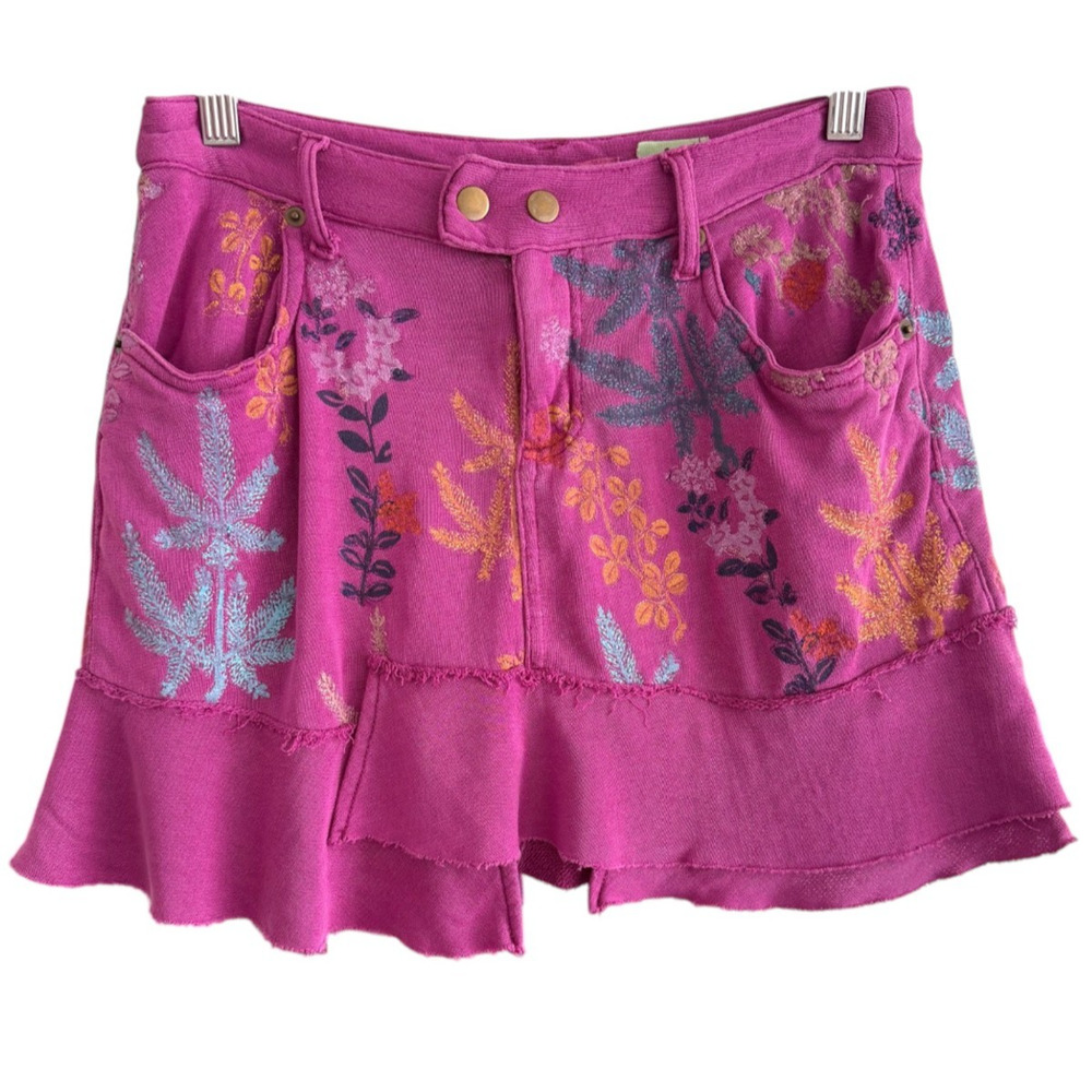 Vintage Y2K Da-Nang Girls Embroidered Silk Mini Skirt Raw Hem Size Large